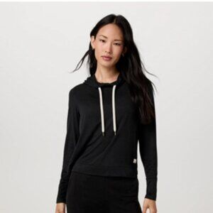 NWOT Vuori Small Halo Essential Hoody "Salt" color